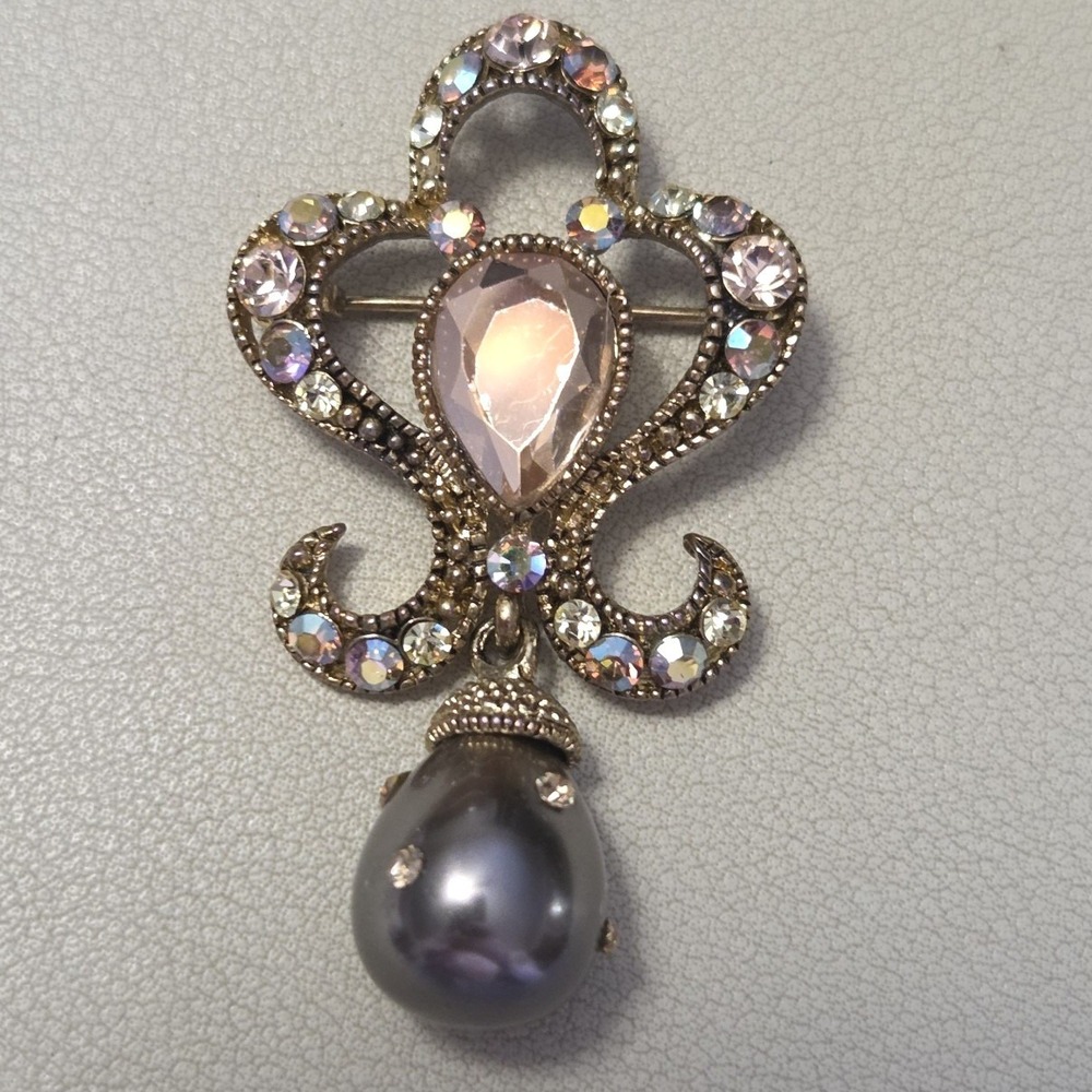 Vintage Unsigned Pink Multicolor Rhinestone Brooch Pin with Faux Pearl Dangle